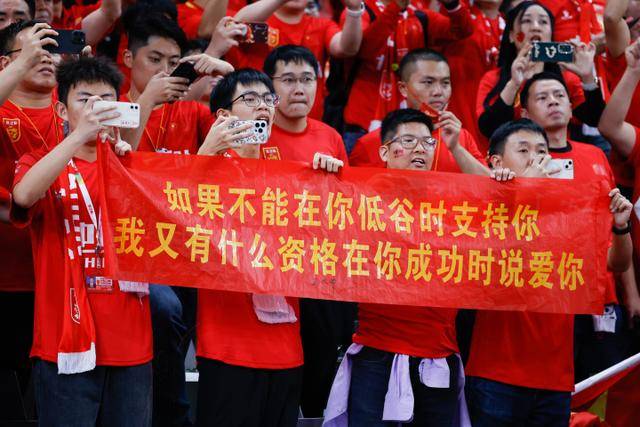 羊年春晚导演人选出炉！她的表现引人注目